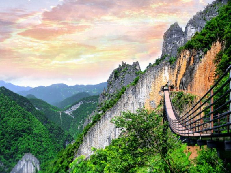 【魔幻重慶武隆天坑三橋】金佛山武陵山大裂谷統景小三峽文化交流考察8日(川航)